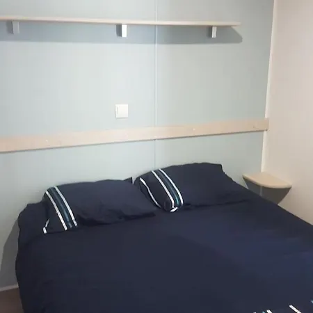 Natur Camping Bungalow T2 - 4 * 帕塔亚什